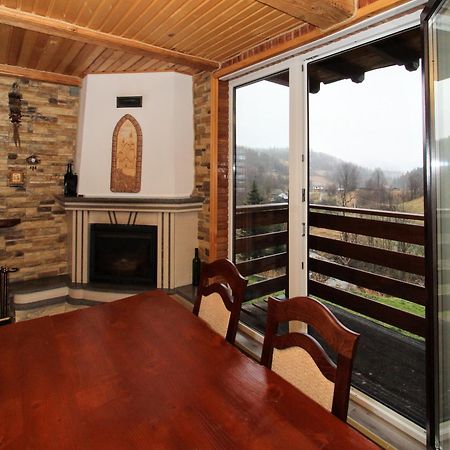 Cottage "Karpatske Shale" Yaremche Dış mekan fotoğraf