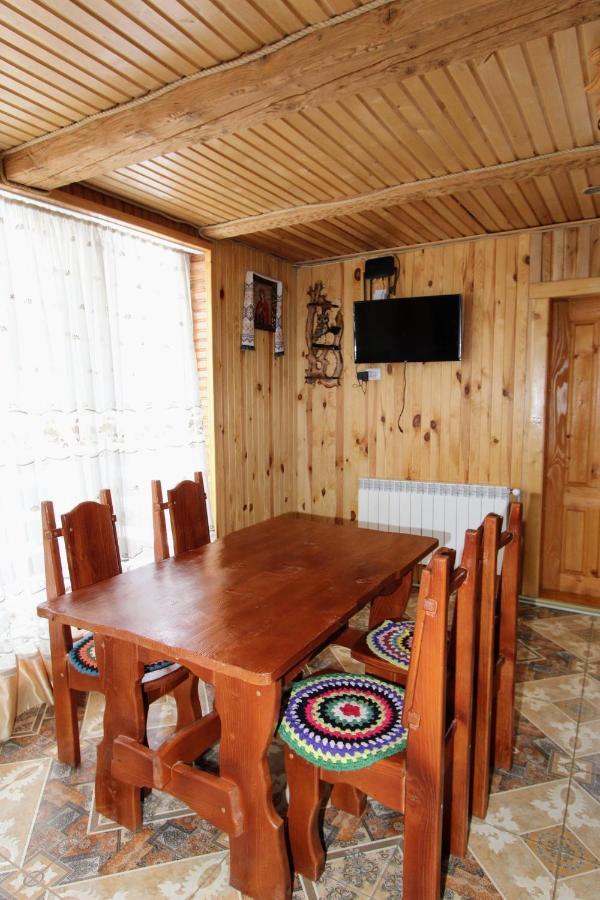 Cottage "Karpatske Shale" Yaremche Dış mekan fotoğraf
